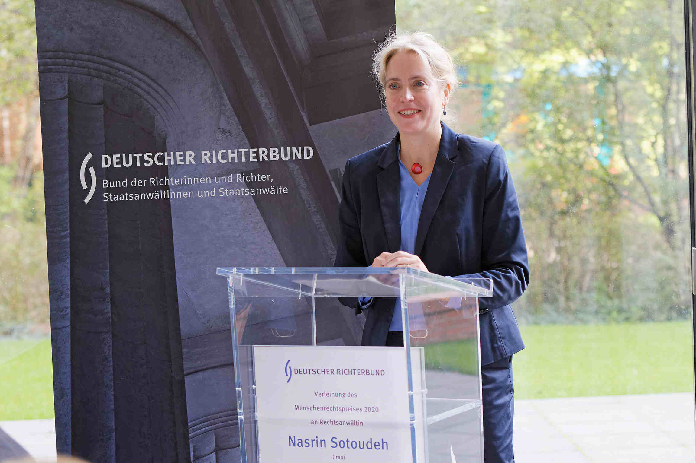 Wiebke Rückert spricht auf der DRB-Menschenrechtspreisverleihung 2020